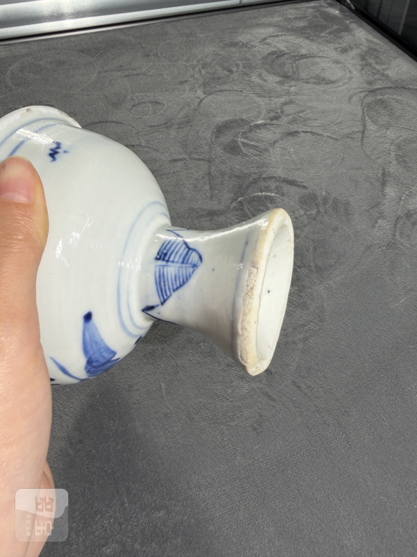 清晚期青花山水纹高足杯 - 图7